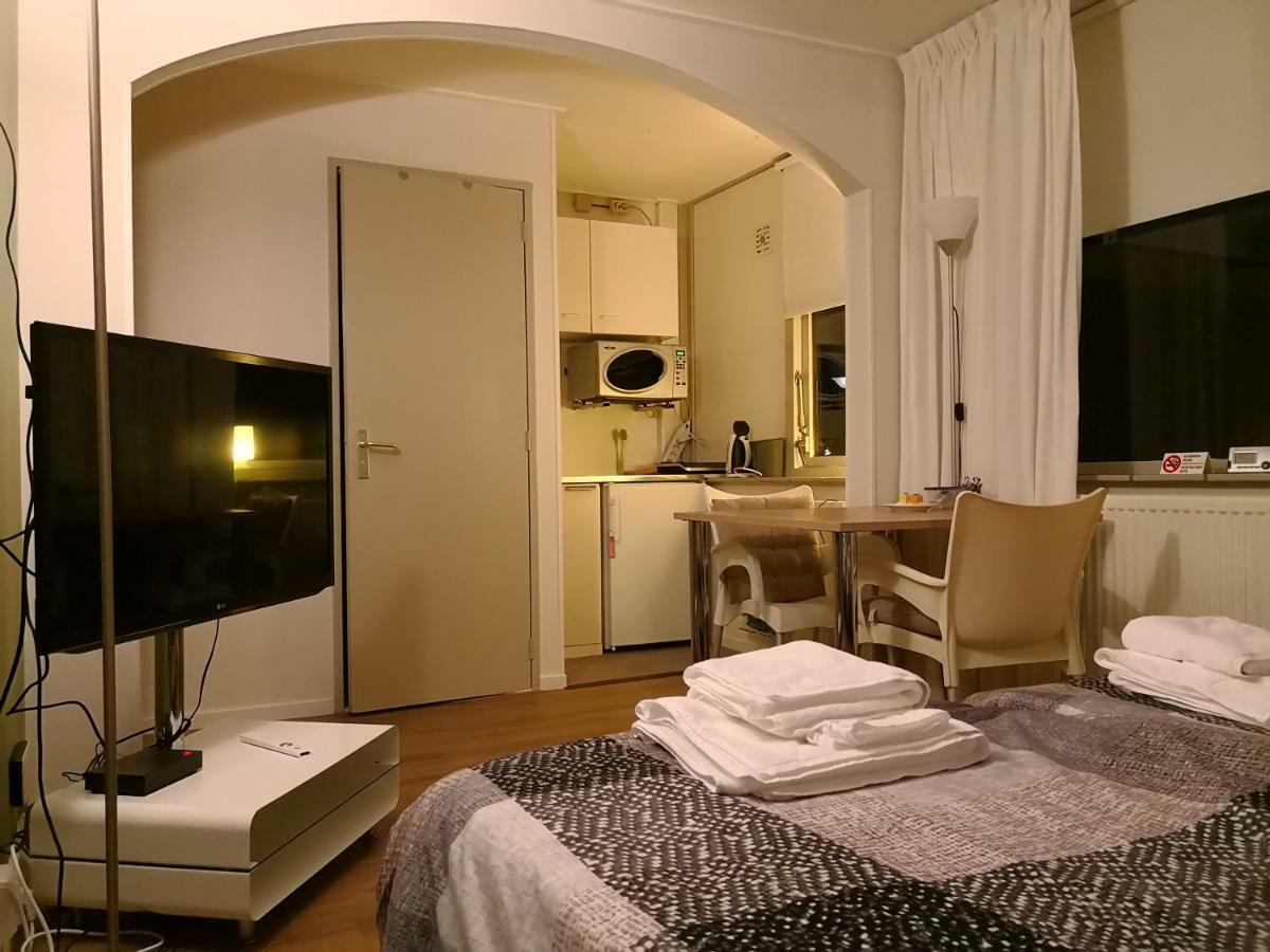 Doppel-/Zweibettzimmer mit eigenem Bad